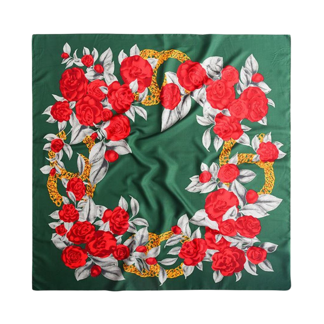 Pañuelo Verde con Flores